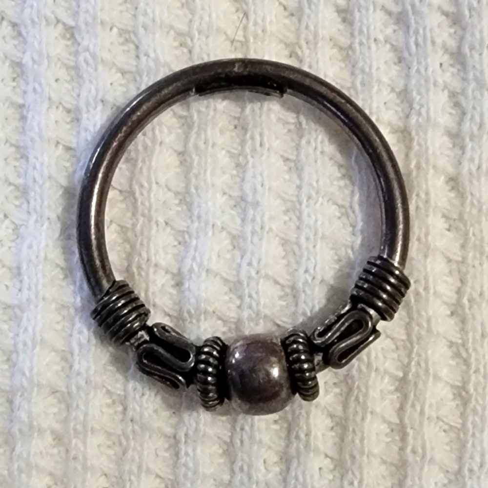 Rustic ring size 7 - Picture 2 of 4